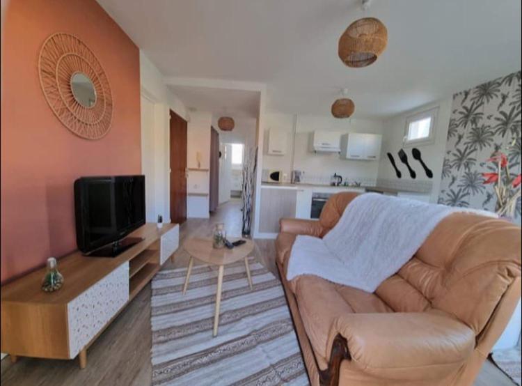 Chambre 1 Esperance Communs A Partager 圣布里厄 外观 照片